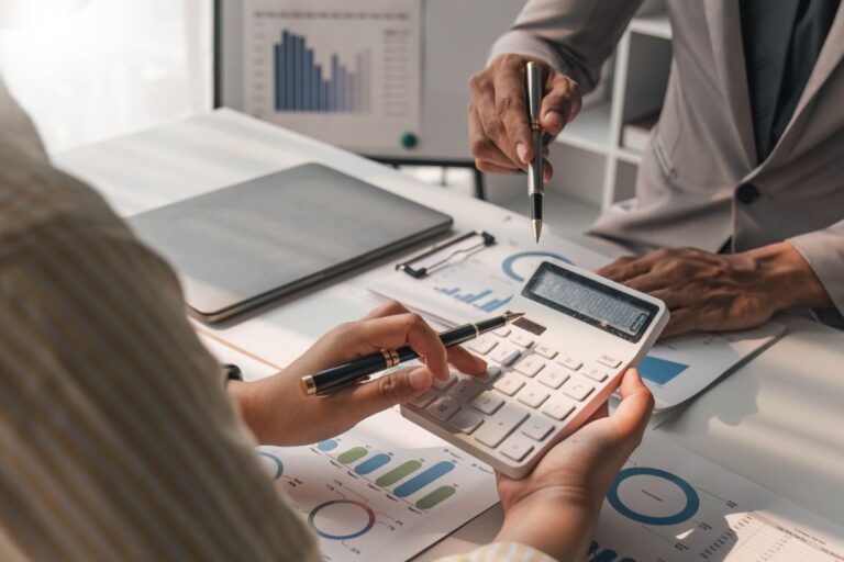 10 Advantages of Using Accounting Software For Any Business