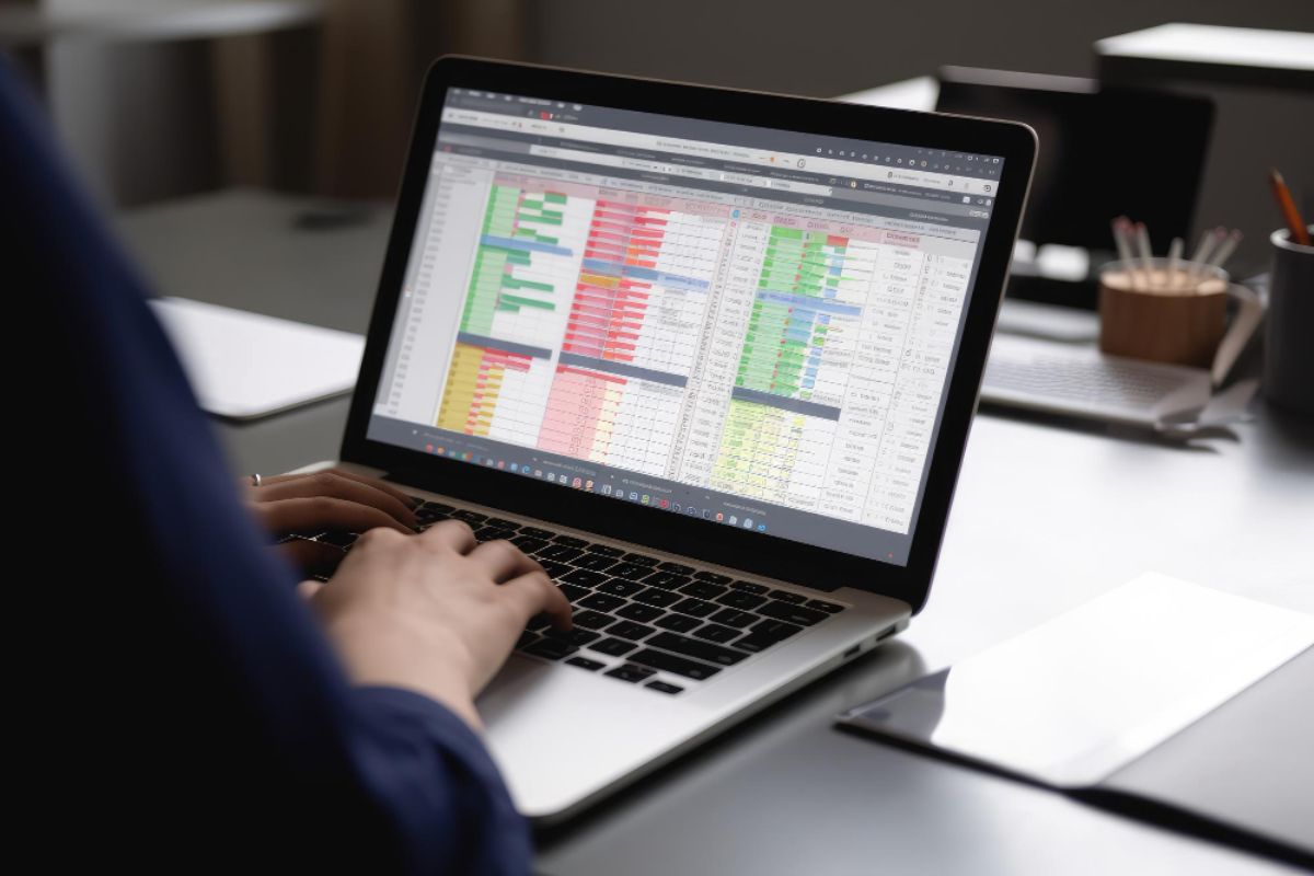 How to Know When to Switch from Spreadsheets to an ERP System?