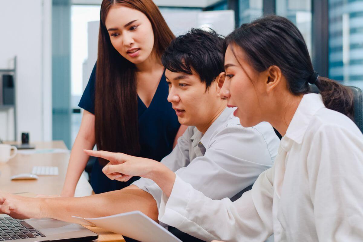 How Choosing DynamIQ for ERP Solutions Drives ROI and Business Growth